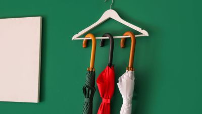 【梅雨前に準備したい！】玄関周りの傘収納のアイデア5選！